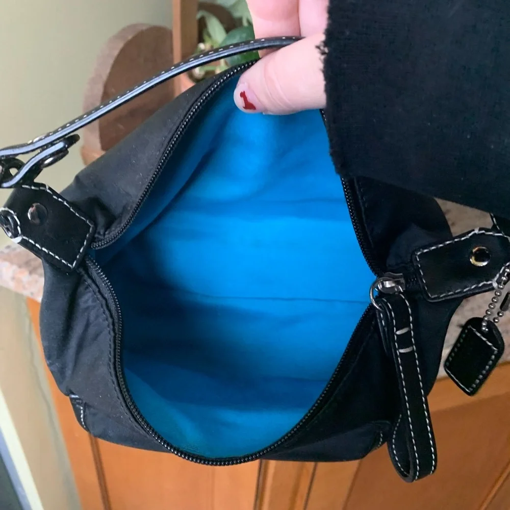 Coach Nylon mini bag contrast stitching - Picture 7 of 8